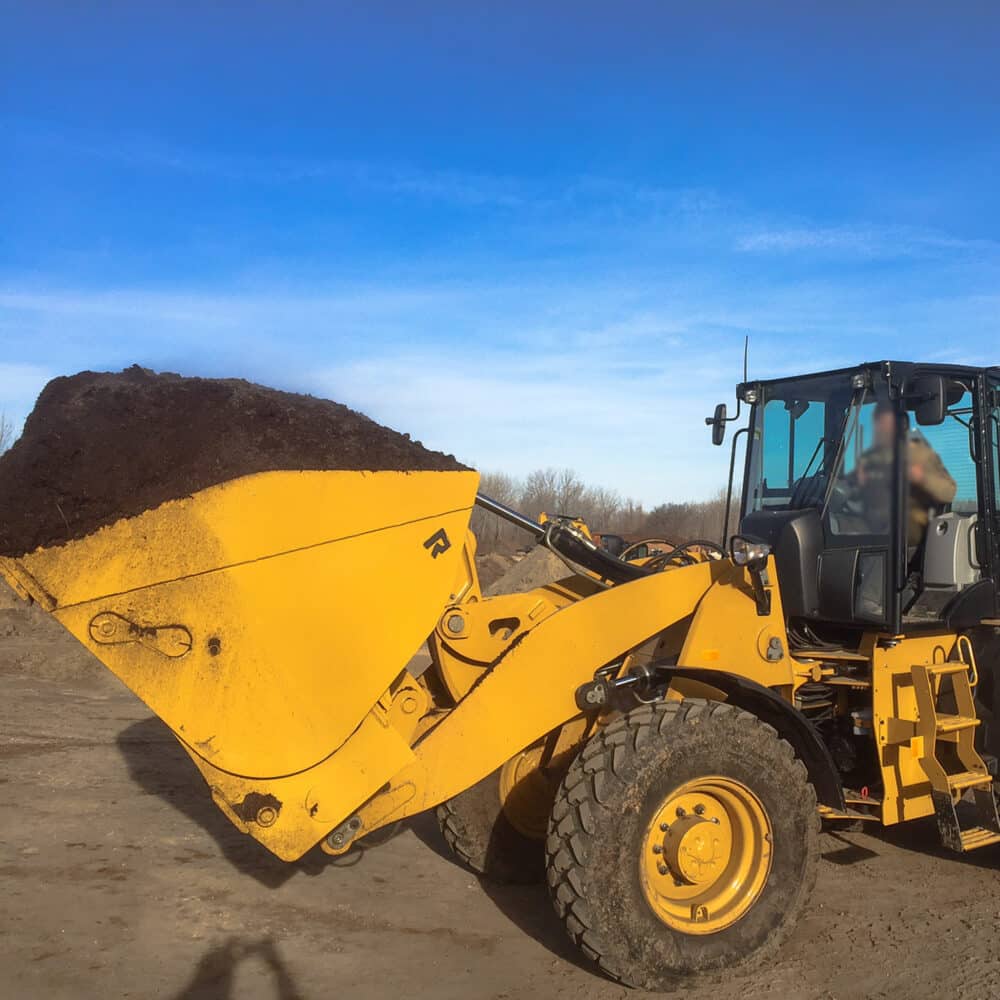 Dual-Cylinder Rollout Bucket | Rockland Manufacturing