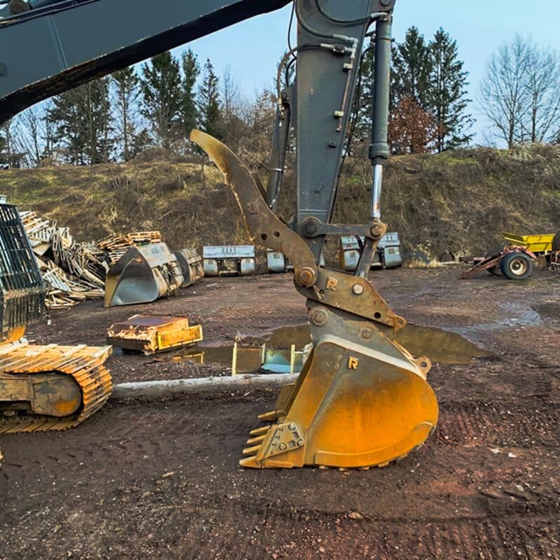 Progressive Link Thumb | Rockland Manufacturing